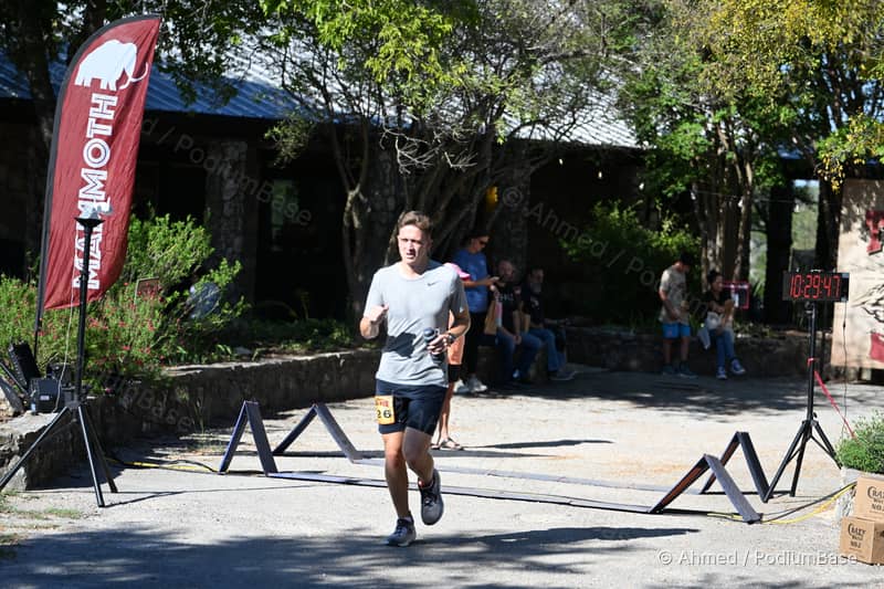 Race photo by Ahmed