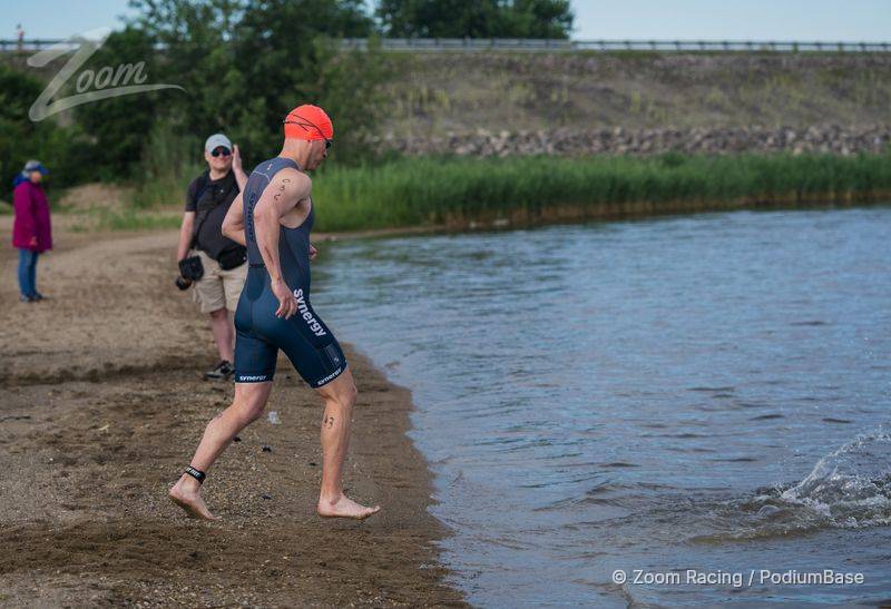 Watermarked race photo preview