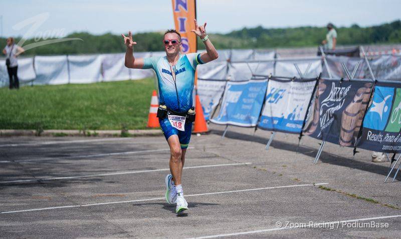 Watermarked race photo preview
