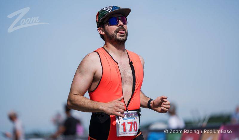 Watermarked race photo preview
