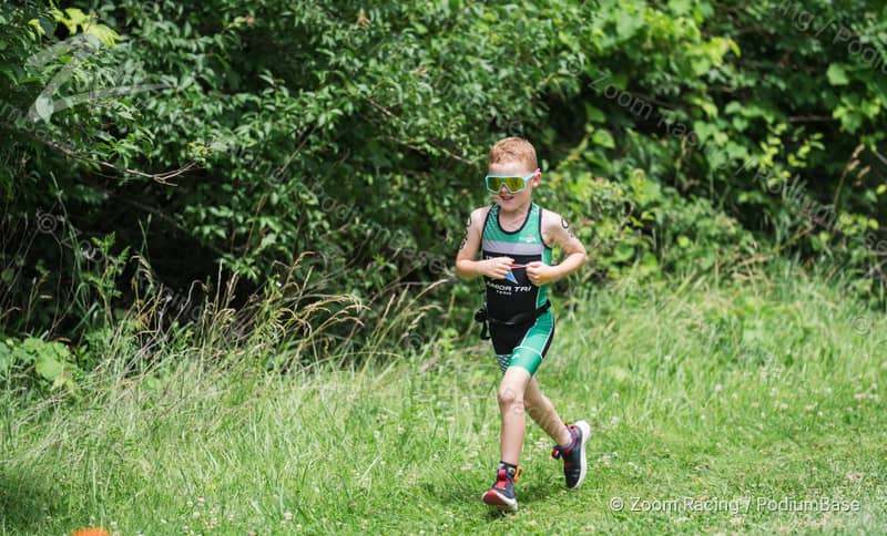 Race photo preview, watermarked